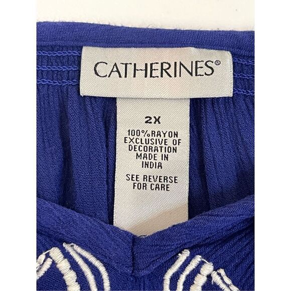 Catherine’s women’s blouse 2X royal blue embroidered - Picture 5 of 5
